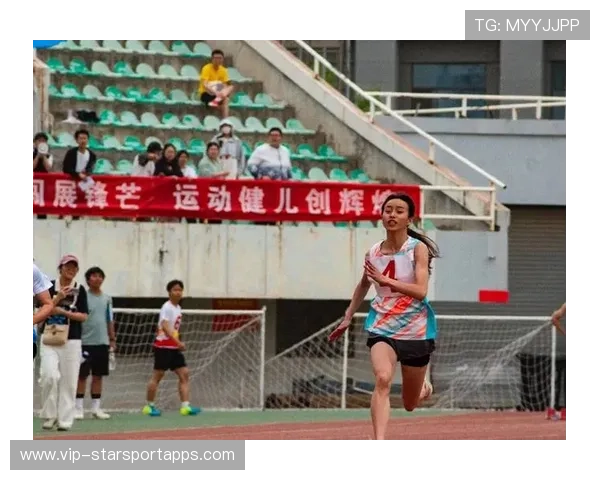 现场直击：运动员的“泪水与笑容”交织瞬间